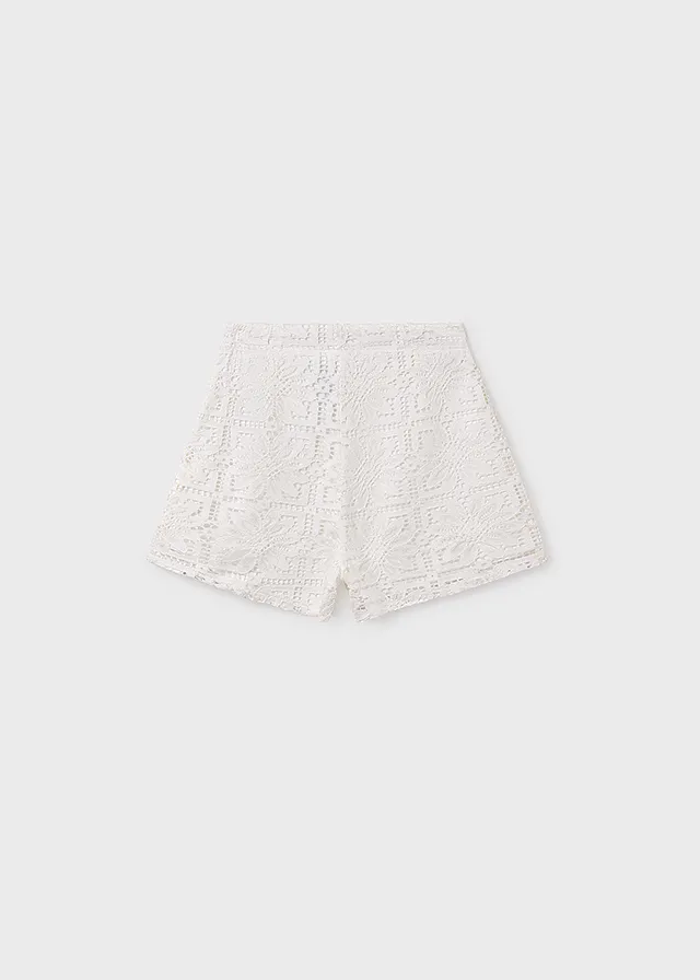 Pantalón corto encaje