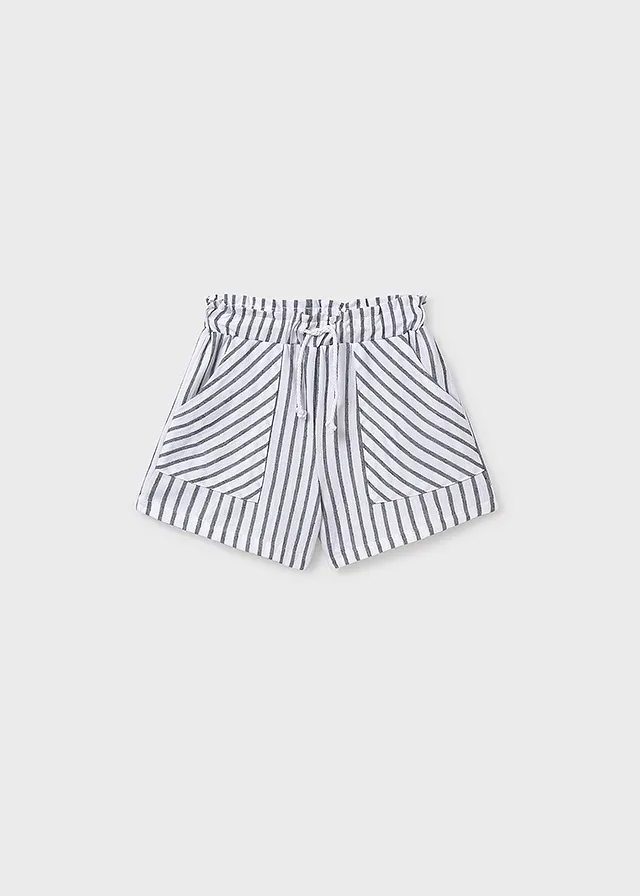 Pantalón corto punto