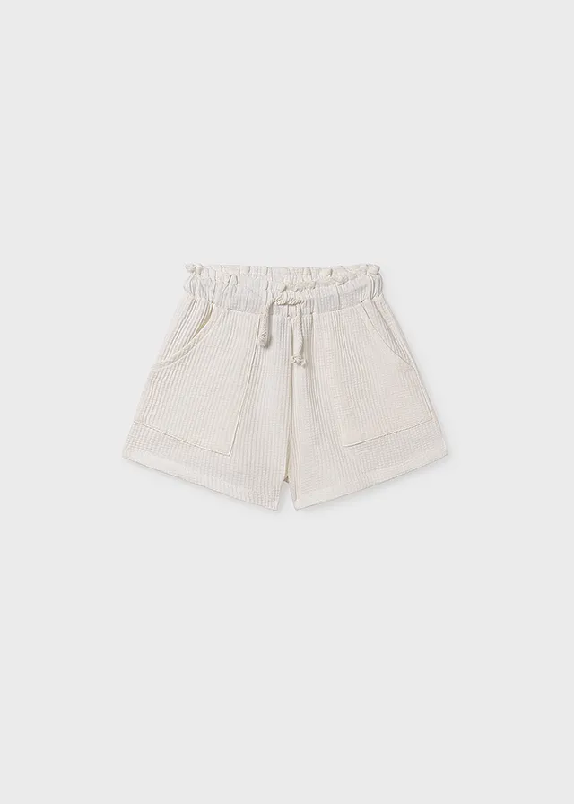 Pantalón corto punto