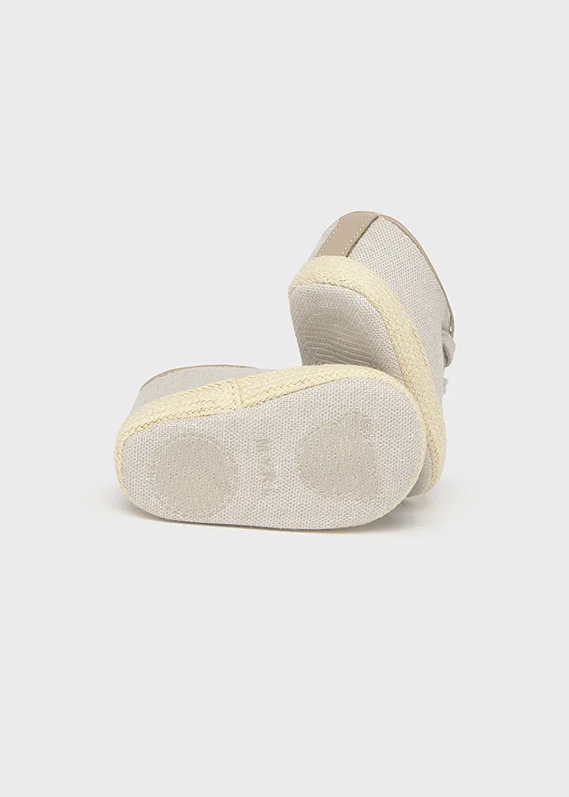 Zapato casual recien nacido