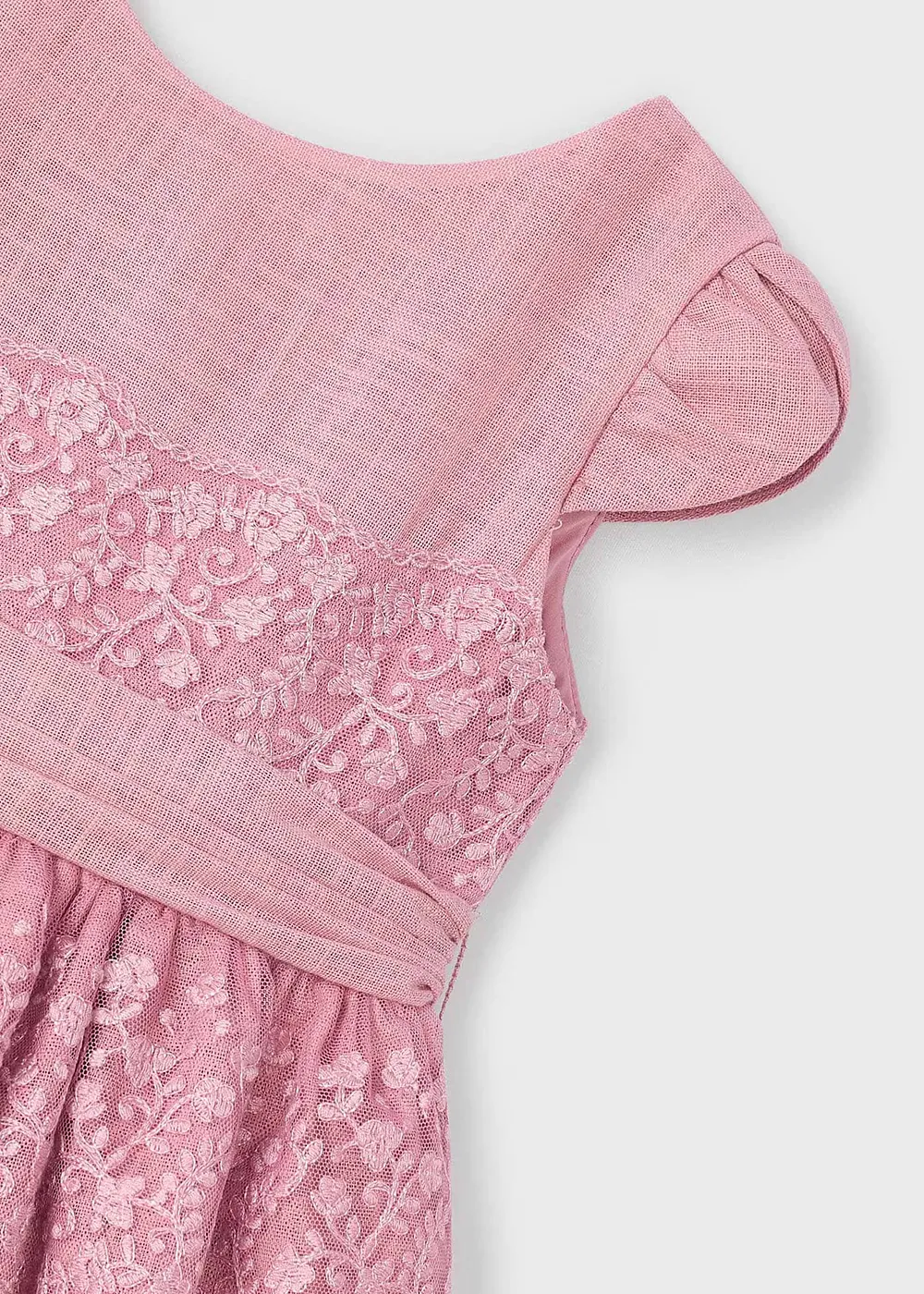 Vestido puntillas