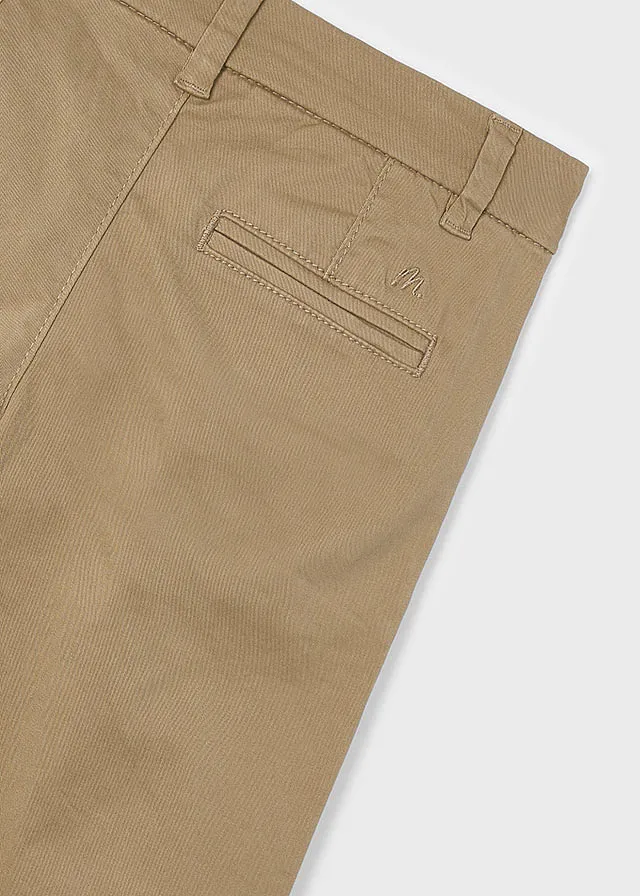 Pantalon chino sarga basico