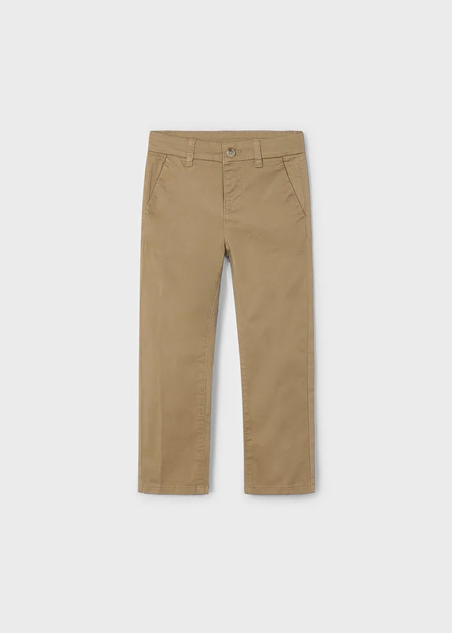 Pantalon chino sarga basico