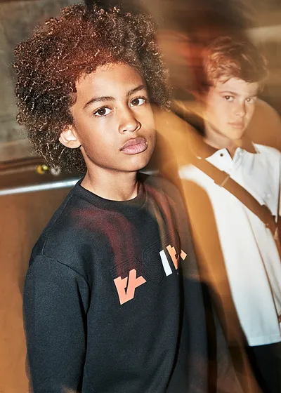Sweater print embossed