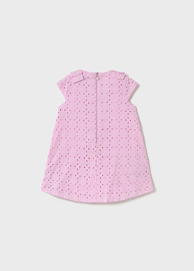 Vestido perforado