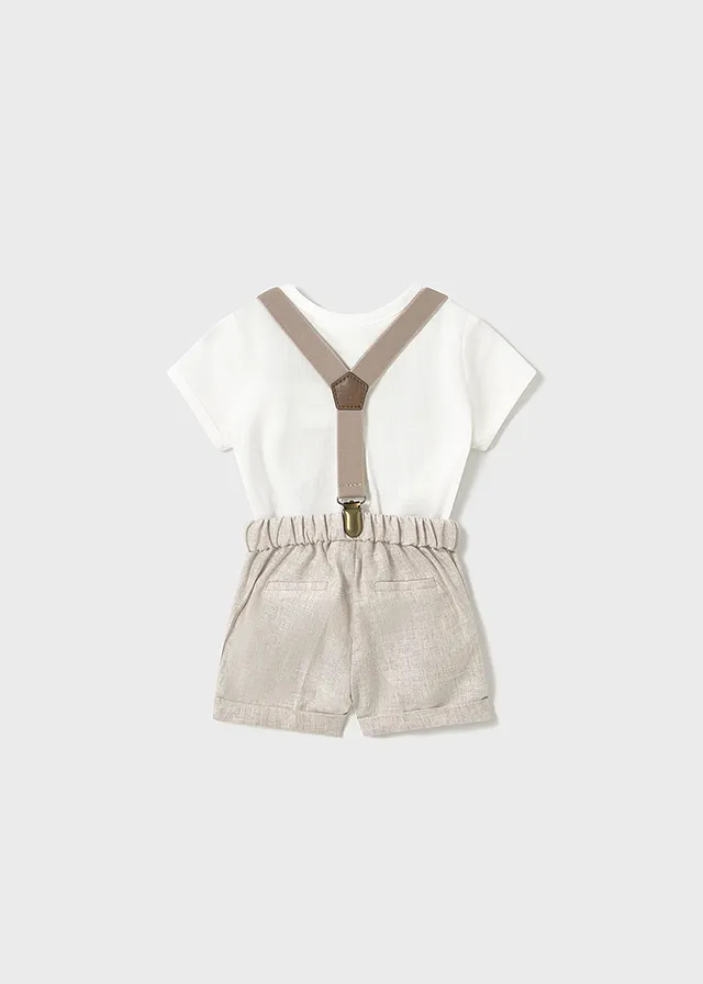 Conjunto pantalon corto y camisa