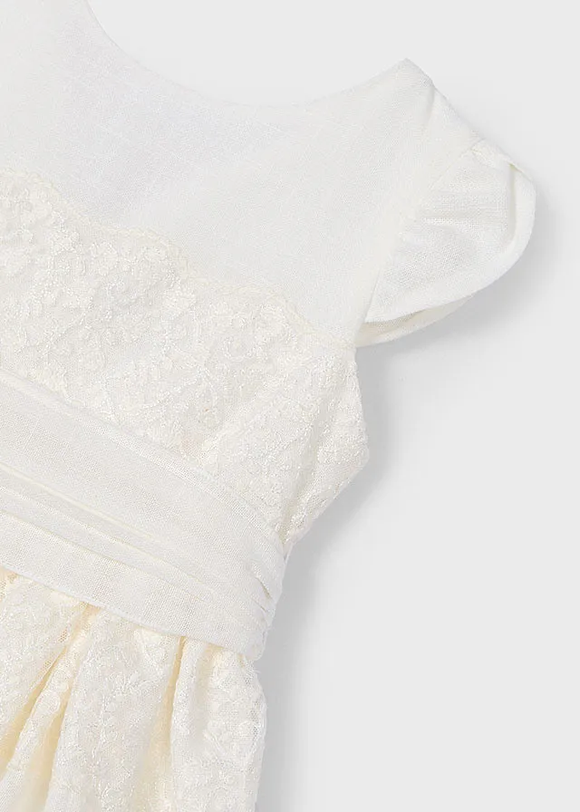 Vestido puntillas
