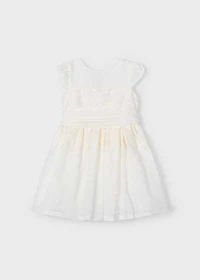 Vestido puntillas