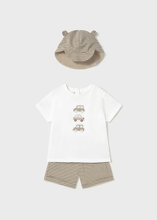 Conjunto short con gorro 3 piezas